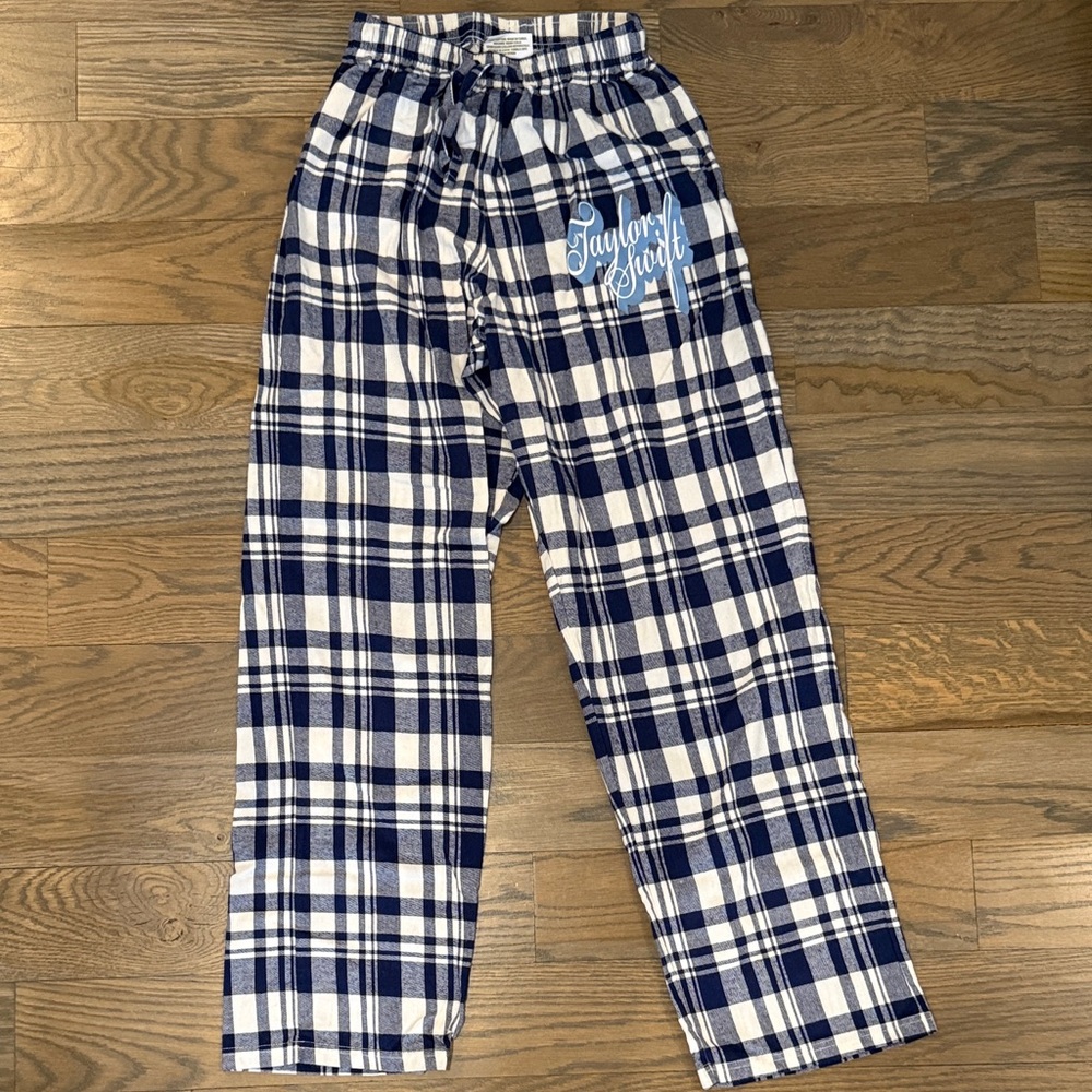 Taylor Swift Kids Plaid Pajama Bottoms - Navy and White